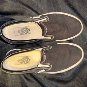 Vans Black and White Sneakers Classic Slip-On